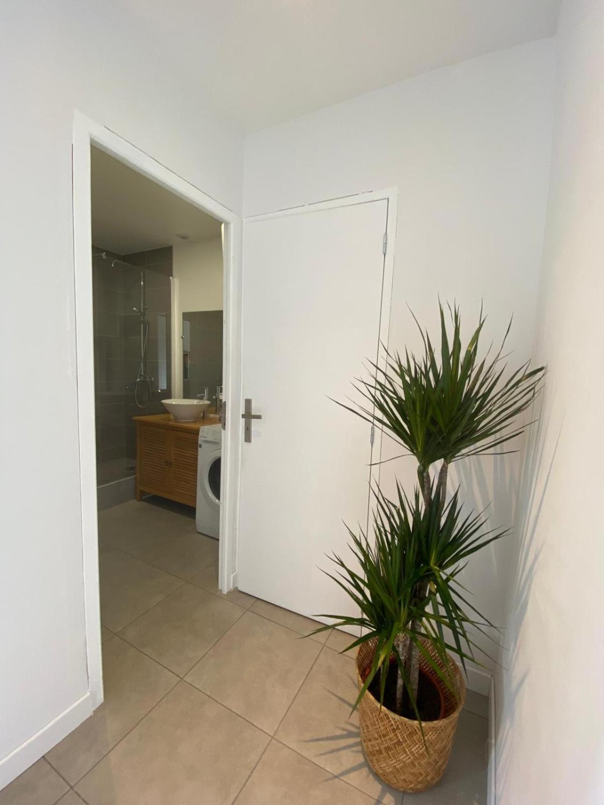 Family House - Centre Gare Apartment Roanne Exterior foto